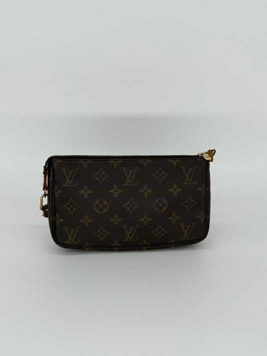 Louis Vuitton Accessories Pouch Pochette