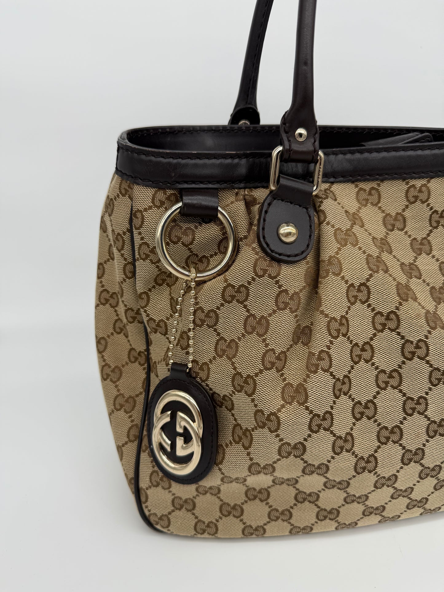 Gucci Sukey Top Handle Tote GG Canvas