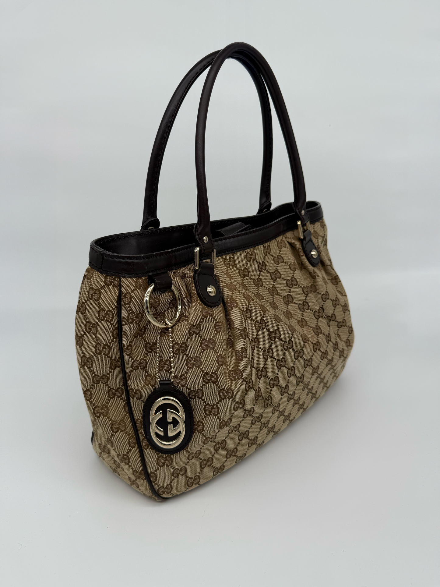 Gucci Sukey Top Handle Tote GG Canvas