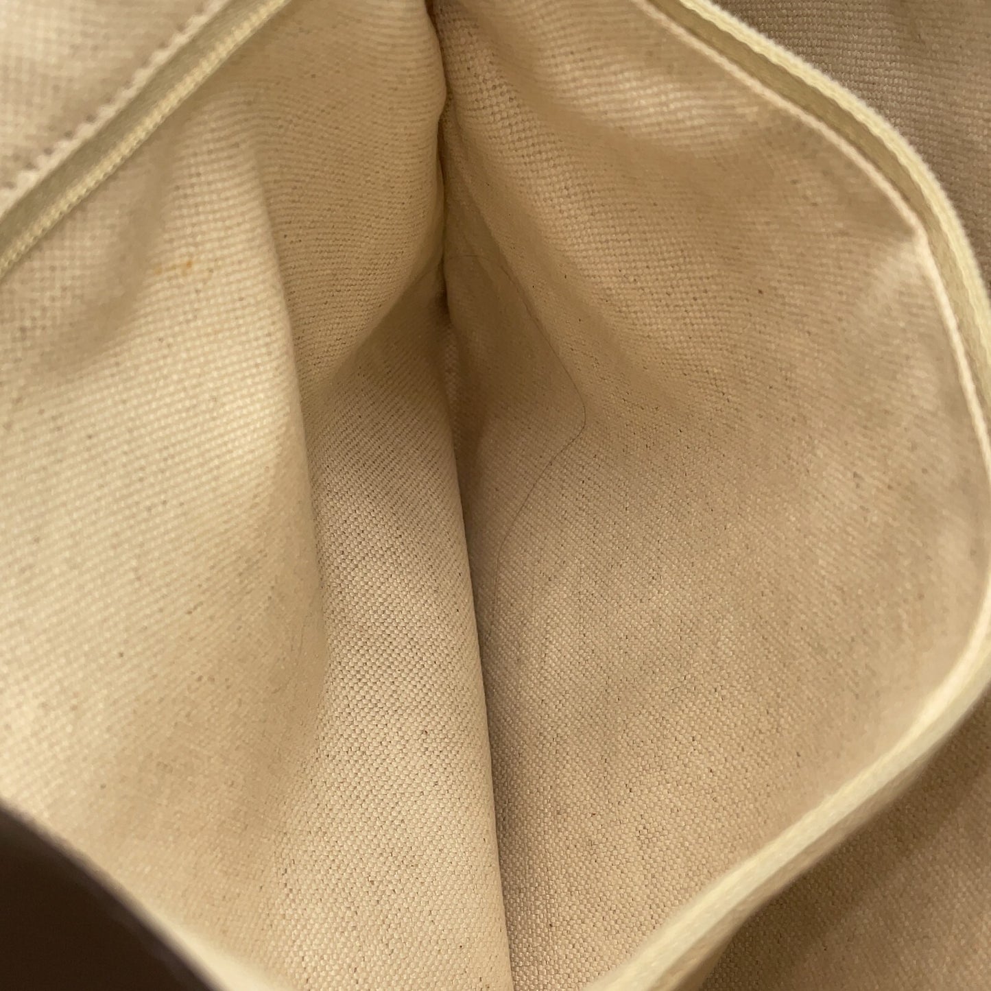 Gucci Sukey Top Handle Tote GG Canvas
