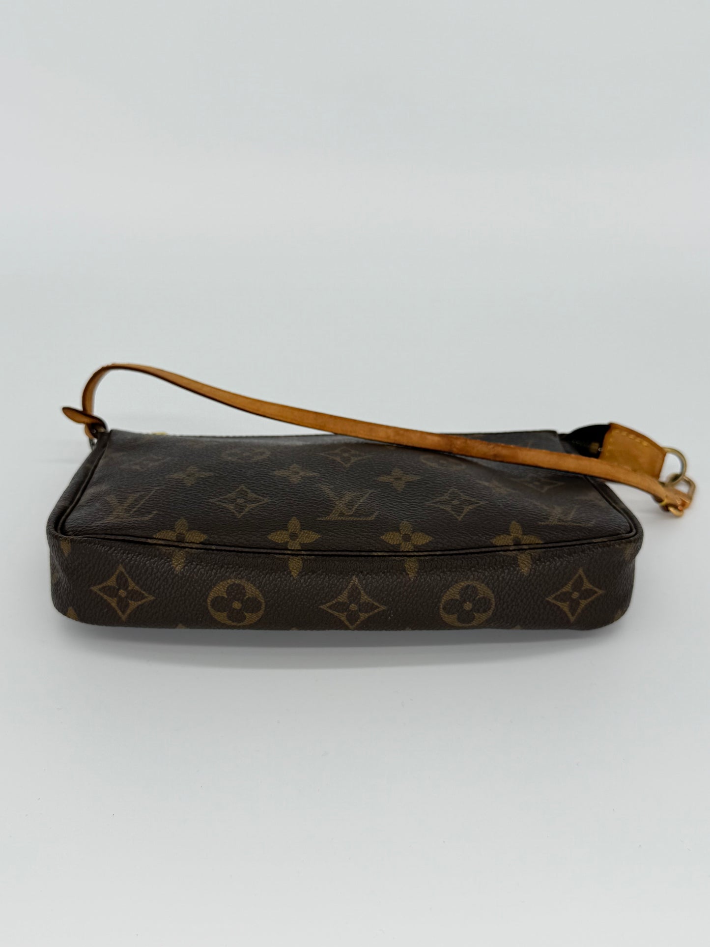 Louis Vuitton Accessories Pouch Pochette